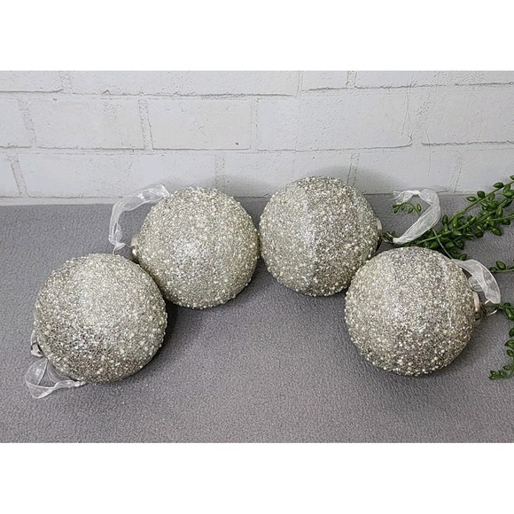 Silver Glitter Beads & Pearls Glass Ball Kugel Christmas Ornaments 4 Pc 5" - Picture 7 of 9
